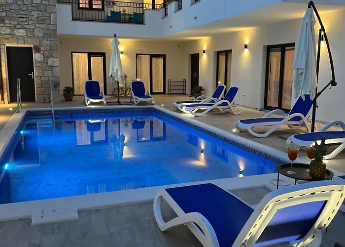 My Dalmatia - Sokol With Private Pool